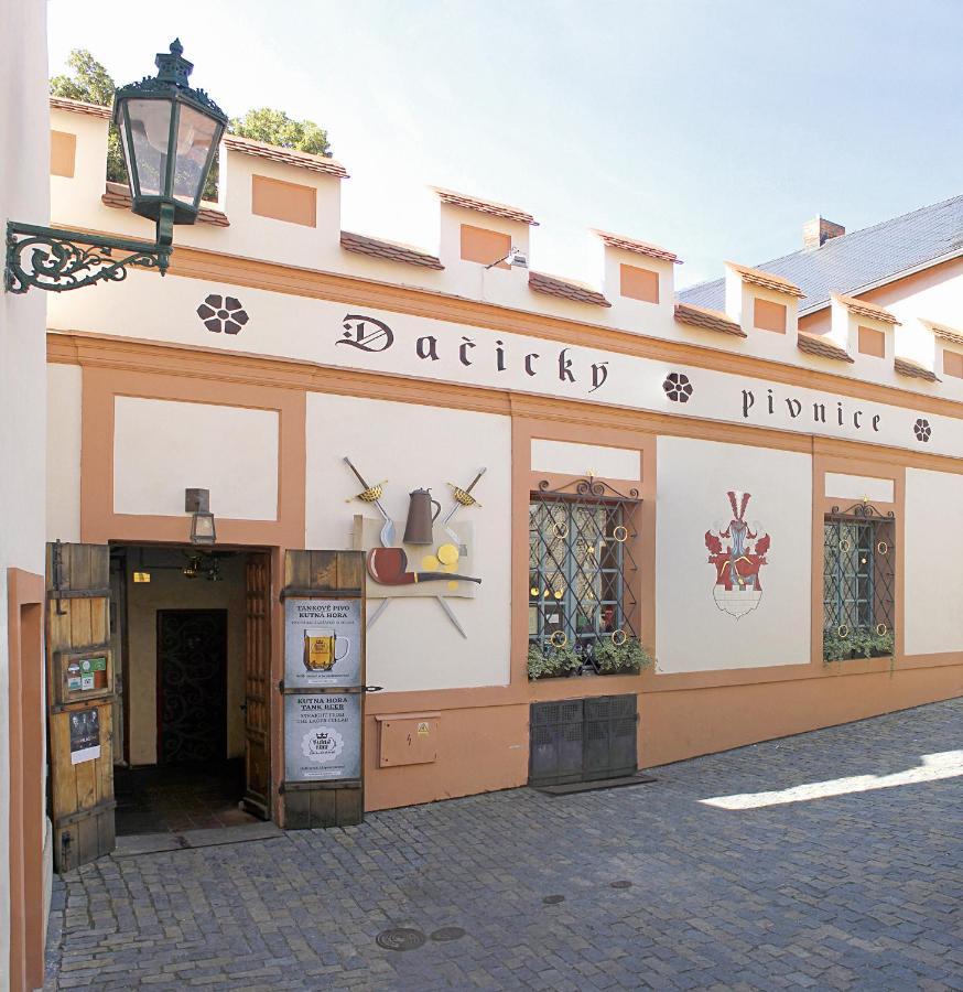 Apartmany Dacicky 2 Kutna Hora Exterior photo